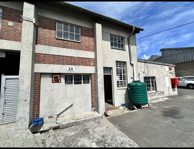 715M² WAREHOUSE TO LET IN OBSERVATORY